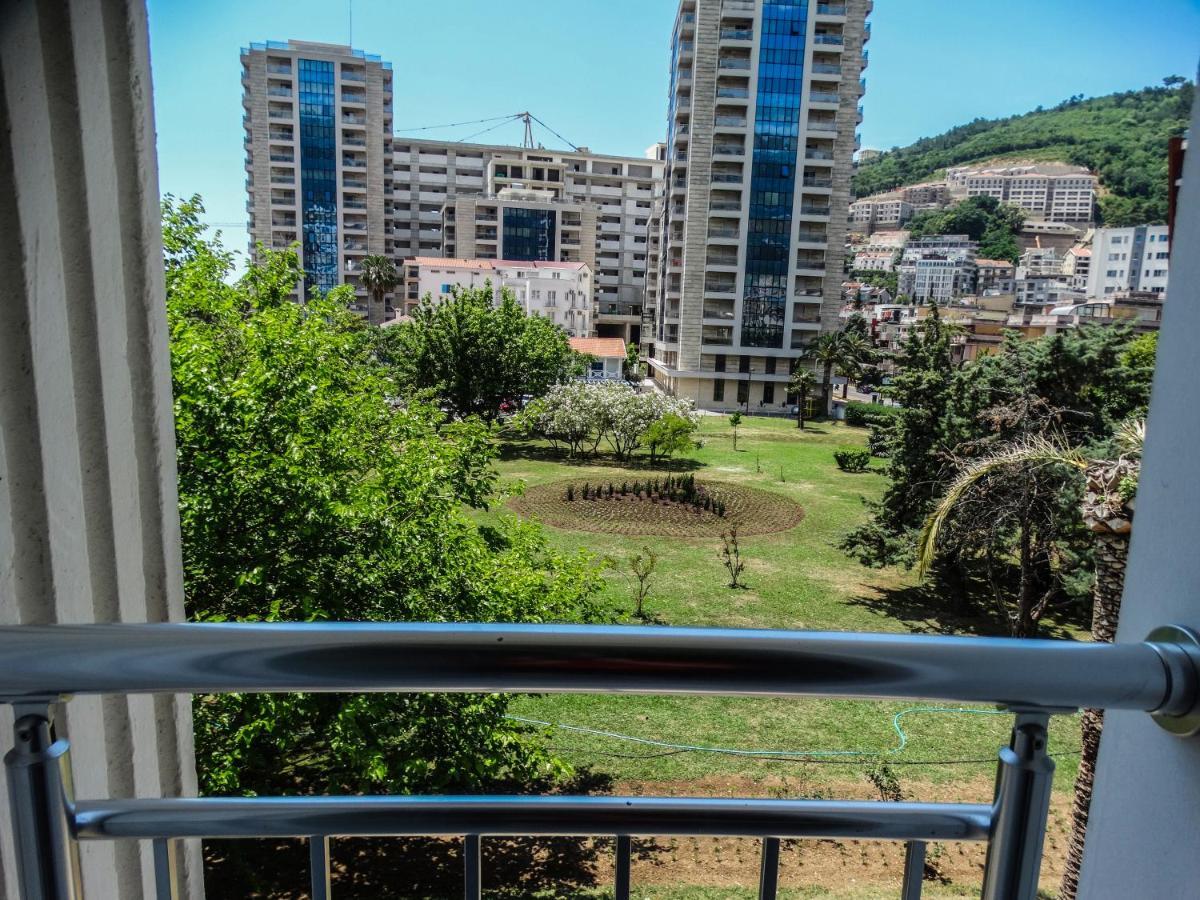 Post Office Center Apartments Budva Exterior photo